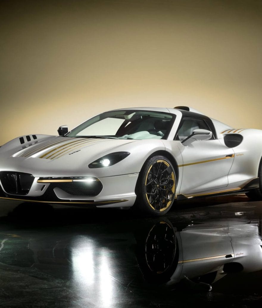 Touring Superleggera: Volumi e proporzione: un design nato per correre